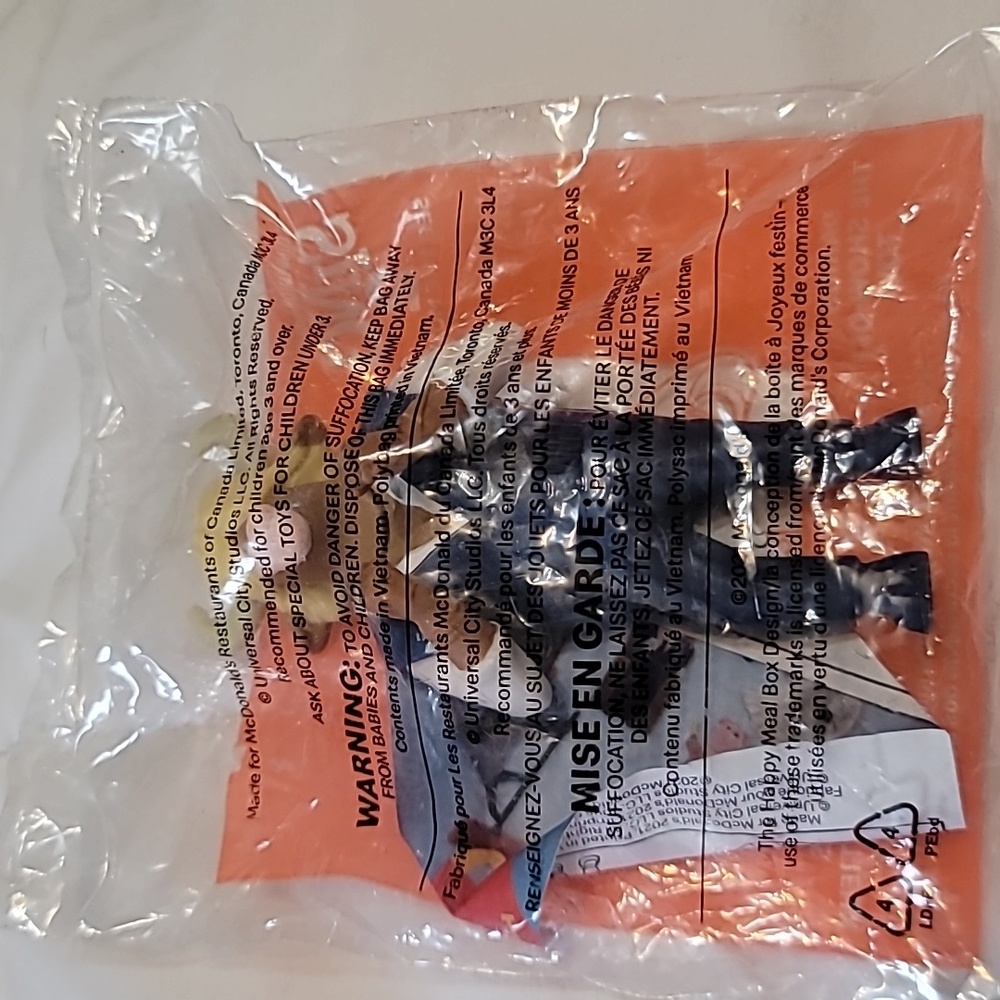 Sing McDonalds Happy Meal Toys Darius the Showoff Character NIB